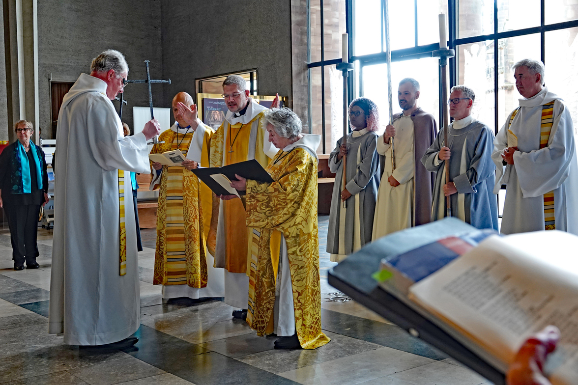 Slideshow image